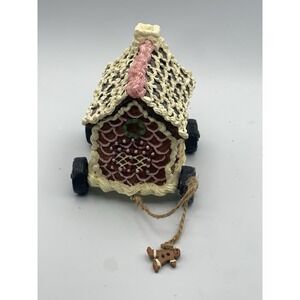Boyds Tug Along Gingerbeary Tug Along Gingerbread House Pull Toy #654248 2002